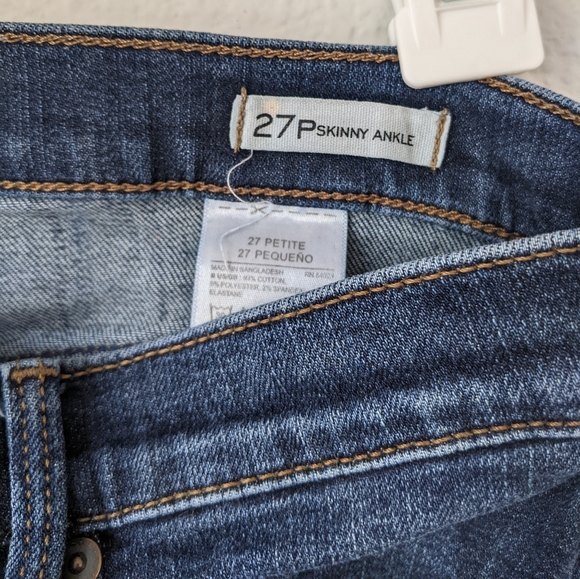 Banana Republic Skinny Ankle Jeans - Picture 3 of 4